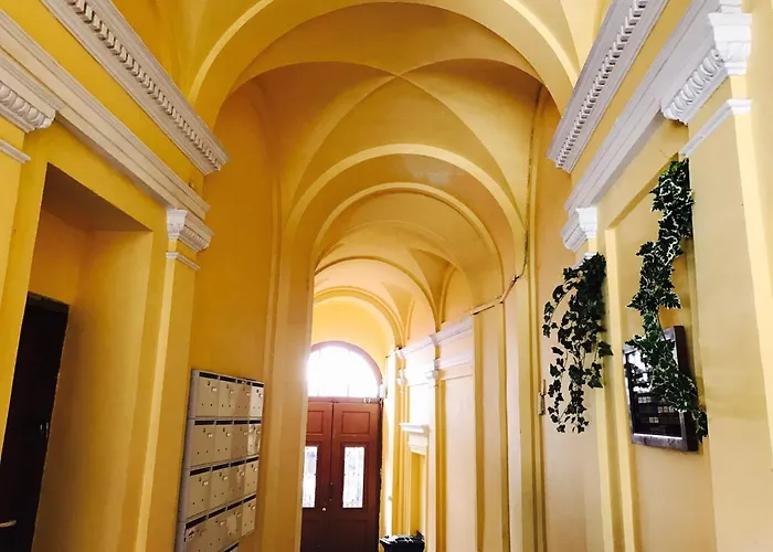 New, Raday Danube Unit Budapesta